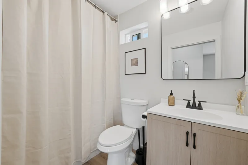 Bathroom vanity and mirror
